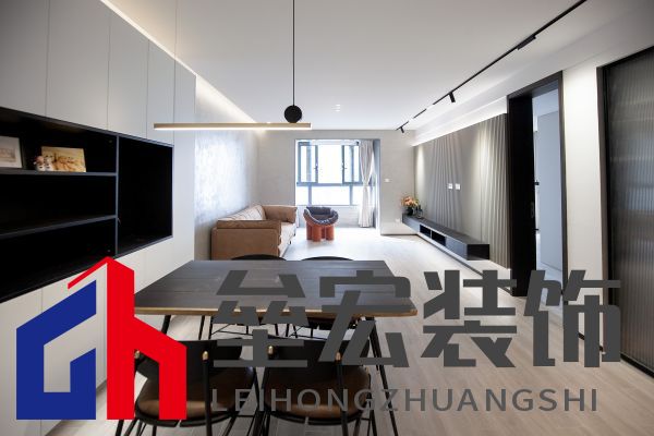 142㎡現(xiàn)代簡(jiǎn)約丨 黑白格調(diào)下的溫柔空間！