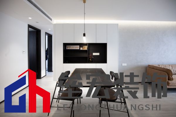 142㎡現(xiàn)代簡(jiǎn)約丨 黑白格調(diào)下的溫柔空間！