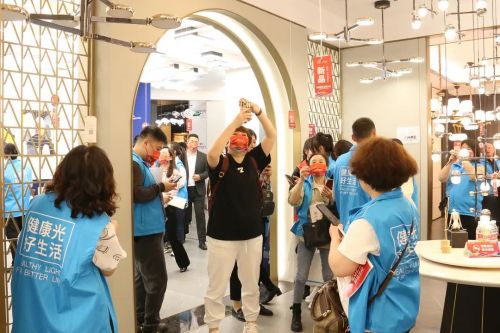 華藝照明100%原創(chuàng)「冰雪」系列首銷火爆，圈粉背后靠的是什么？