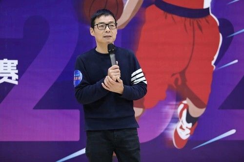 成都市智能家居商會會長、伊戀全屋定制董事長 謝宏偉