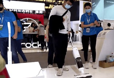 2023AWE圓滿落幕海清新洗地機(jī)強(qiáng)勢(shì)吸睛