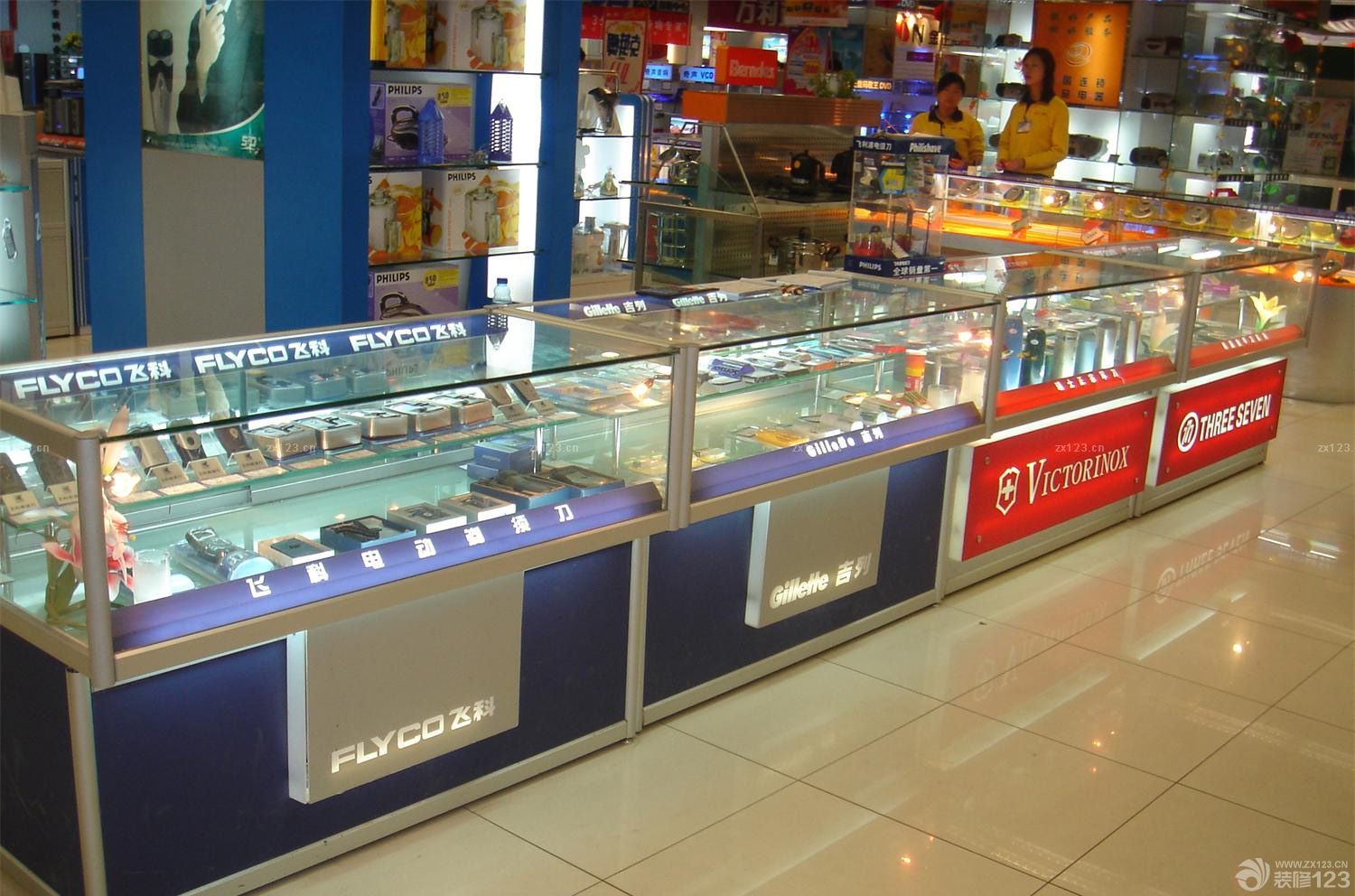 吧臺裝修效果圖 店面_廈門店面裝修公司_情侶飾品小店面簡單裝修樣本圖片