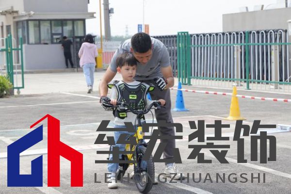 質鑒匠心,透明生產(chǎn),走進優(yōu)貝童車透明工廠