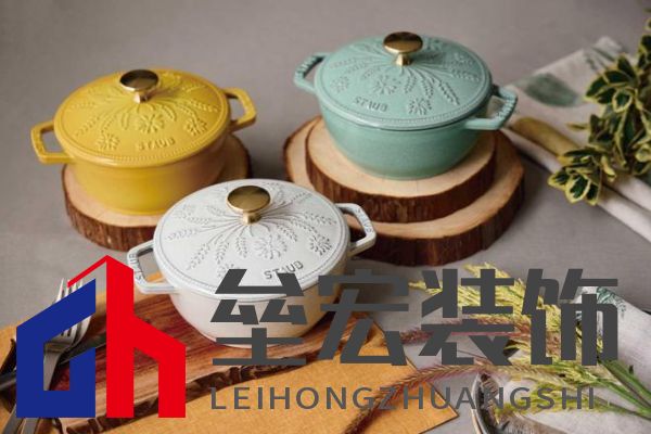 酷彩LE CREUSET鑄鐵鍋京東獨(dú)家首發(fā)!下單即贈(zèng)價(jià)值百元鍋鏟座