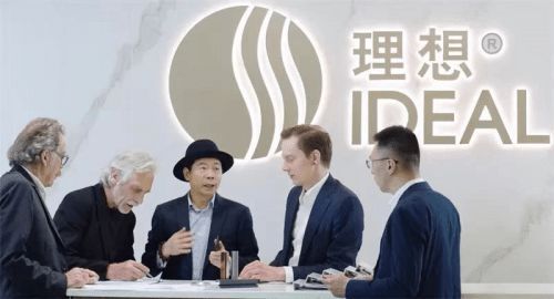 理想衛(wèi)浴亮相佛山淋浴房真材實(shí)料產(chǎn)業(yè)IP發(fā)布會(huì),助力佛山淋浴房走向世界
